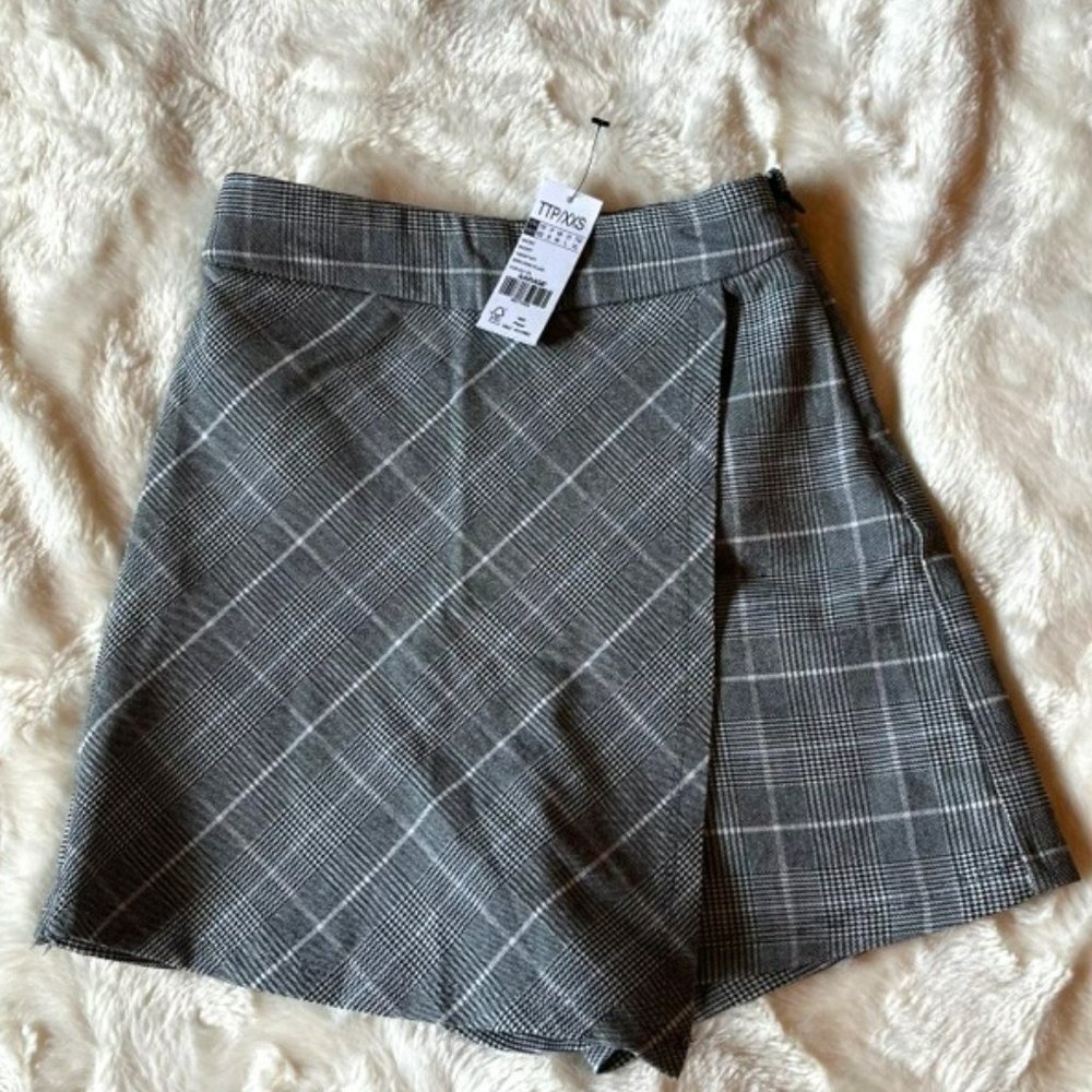 Garage Grey Iris Plaid Skort Juniors Ladies XXS NWT Mini Skirt Short